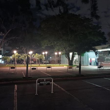Departamento Express Airport Daire Santa Cruz de La Sierra Oda fotoğraf